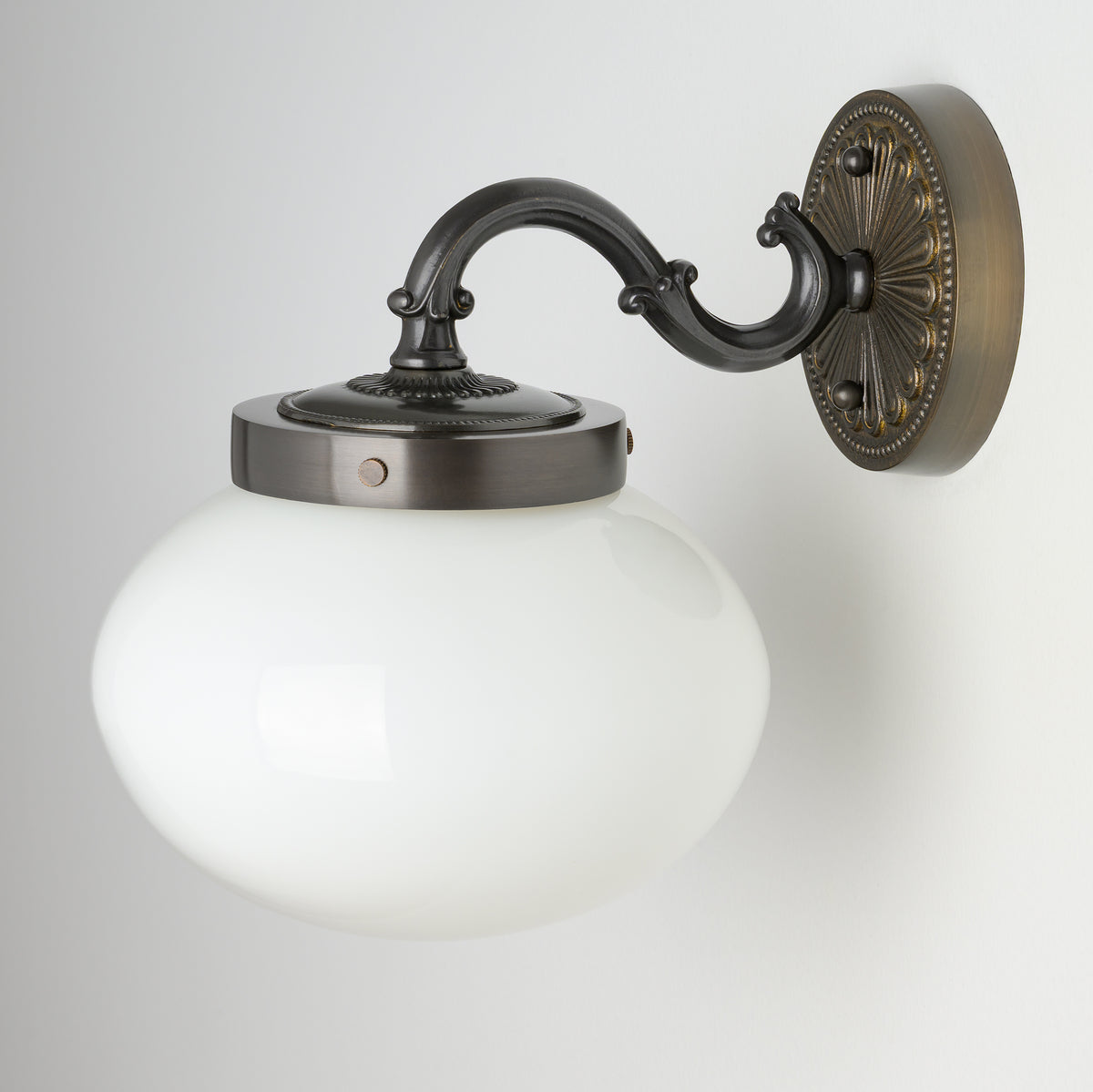 Mulberry | Ornate Historic Sconce – Olde Brick Lighting