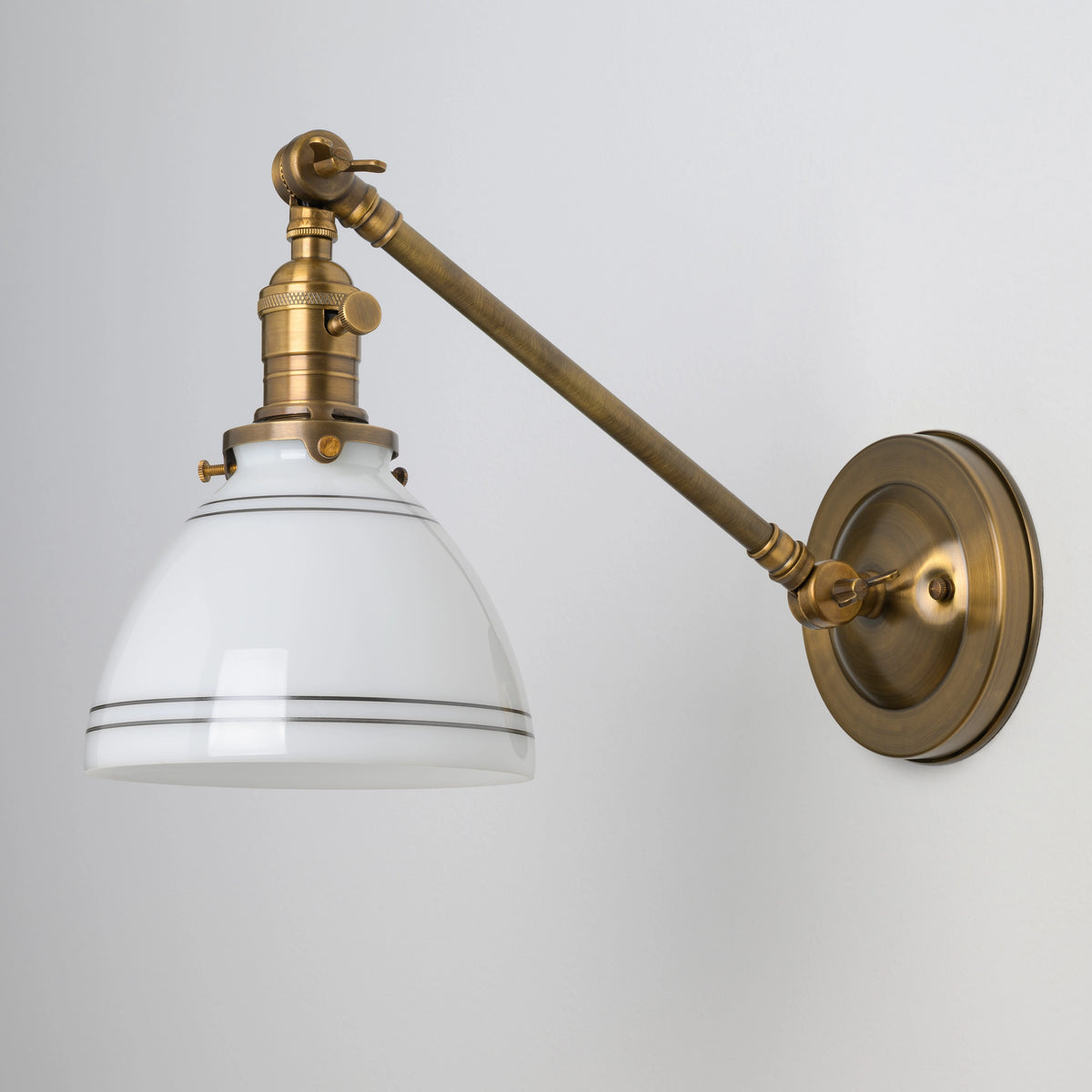 アンティーク ビンテージ　ライト Thetford | Adjustable Arm Sconce – Olde Brick Lighting