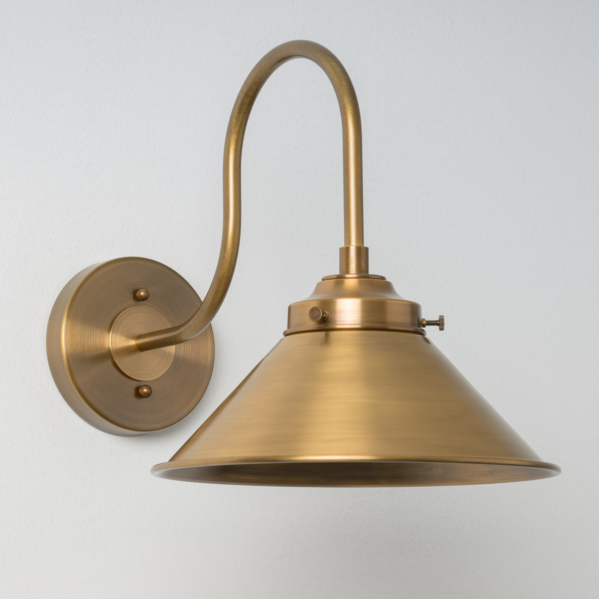 Penn | Outdoor Gooseneck Sconce – Olde Brick Lighting